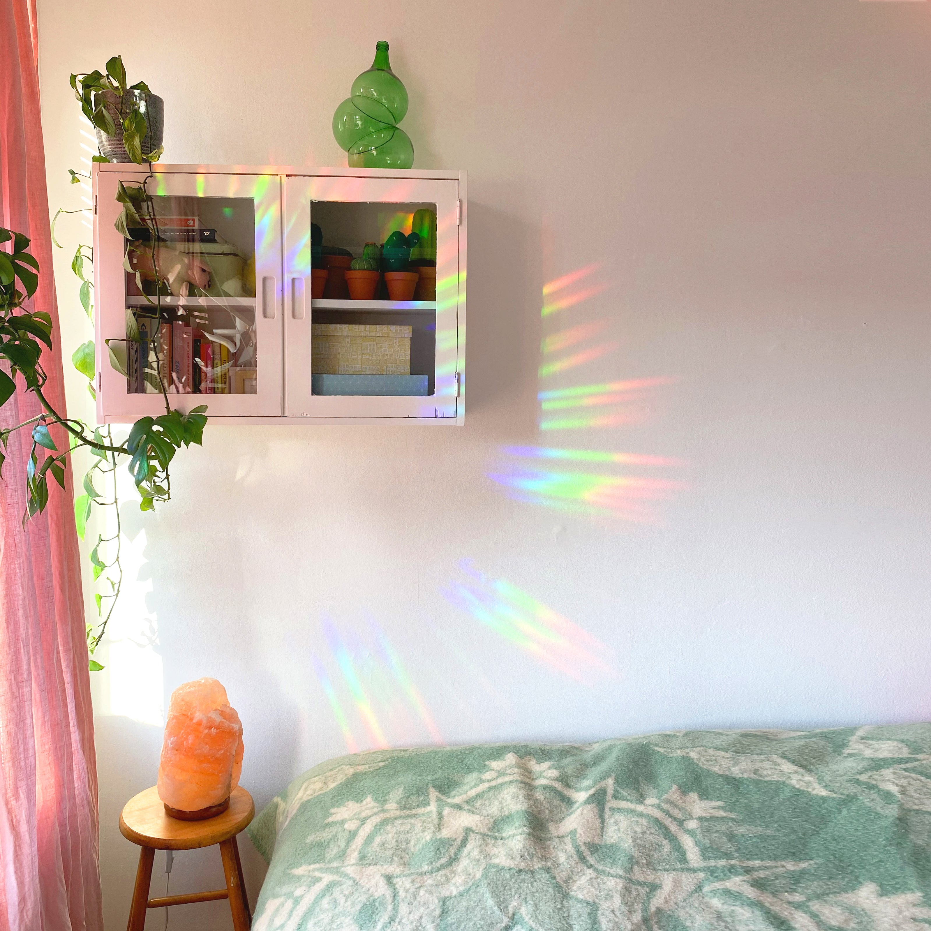 Regenboogmaker raamsticker Amethyst A6